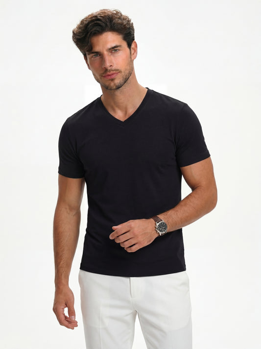 Camiseta Essential V-Neck LiaVoss